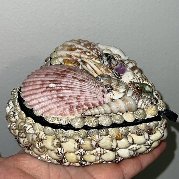 Vintage Handmade Art Heart Shape Ocean Seashell Decor Trinket Jewelry - Picture 8 of 12